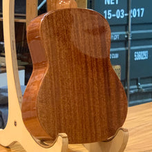 將圖片載入圖庫檢視器 Magi 31S 非洲桃花心木全實木 21&quot; Ukulele
