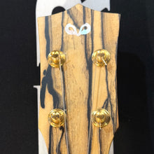 Load image into Gallery viewer, 【預售】100% Handmade Oulcraft Walnut / Pale Moon Ebony 23&quot; Concert Ukulele
