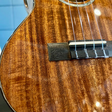 Load image into Gallery viewer, 【只此一支】  KAI Ukulele KT-5000R All Solid Acacia 相思木全實木 26&quot; Tenor
